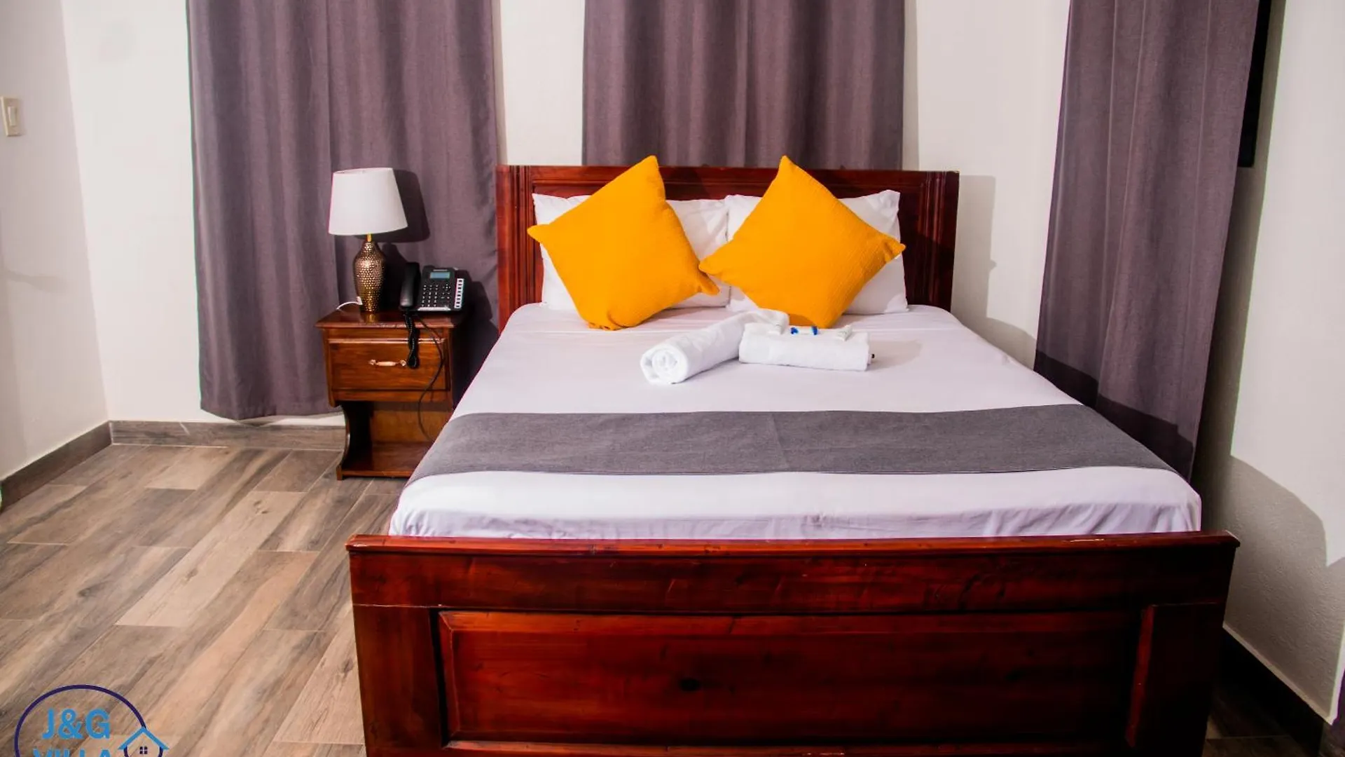 J&G Villa Hotel Cap-Haïtien Διαμέρισμα